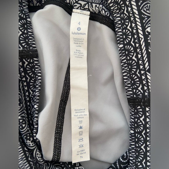 EUC Lululemon Wunder Under Hi-Rise Tight size 4 28” inseam - Picture 4 of 4